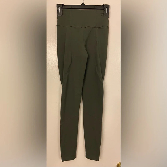 ADAY Breaks On Leggings Green Size XS - Picture 3 of 7